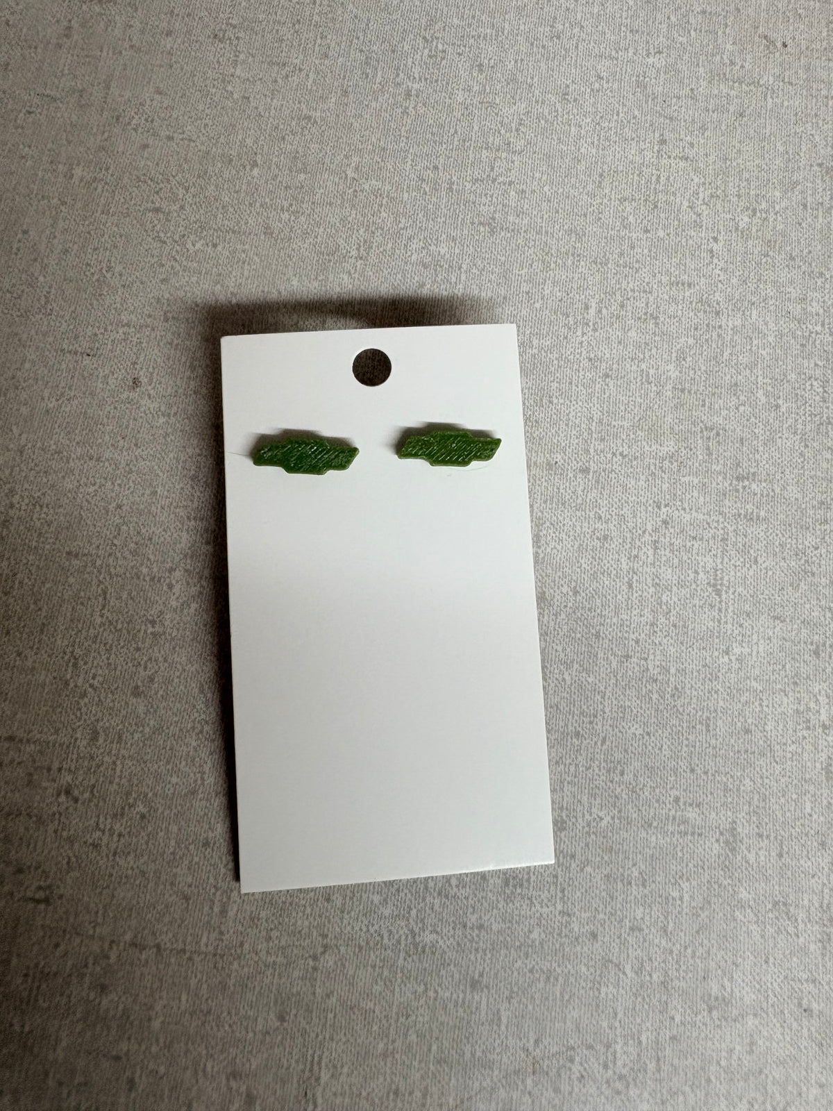 Only OBS BOW TIE STUD EARRINGS